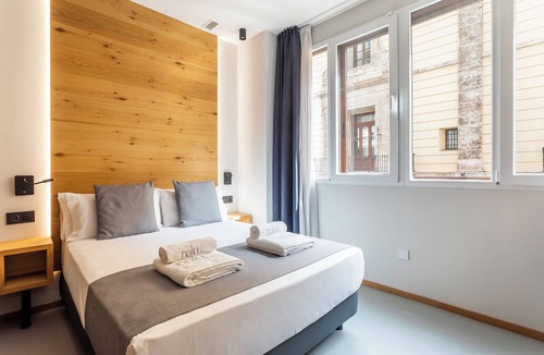 Sant Francesc Hostel | Nalu Valencia Boutique Rooms