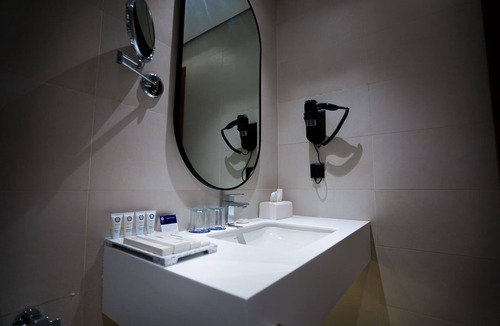 Al Ulaya Hotel | Nas Hotel