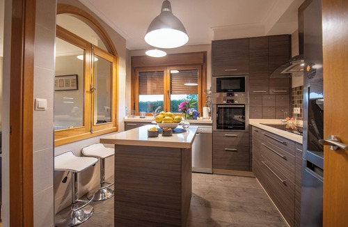 Sanxenxo Villa | New spectacular chalet in Sanxenxo accommodates 16 people