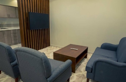 Unaizah Apartment | Ninety Two