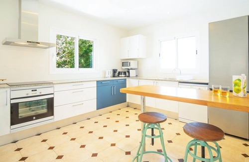 Sant Tomas Villa | OFFER FOR SEPTEMBER AND OCTOBER 2025