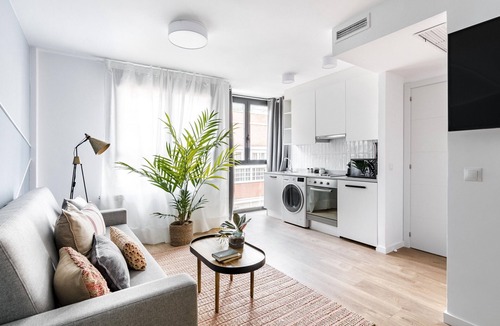 San Diego Apartment | Olala Color Apartment 2C