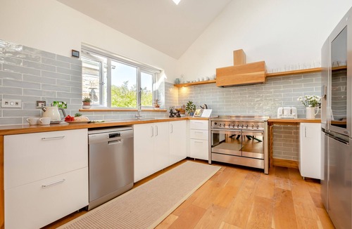 St. Teath House | Olive Tree - Three Bedroom House, Sleeps 6