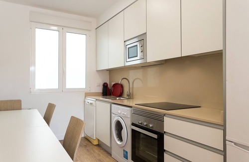 Montolivet Apartment | Opera Views. WiFi+Air conditioning + balcony