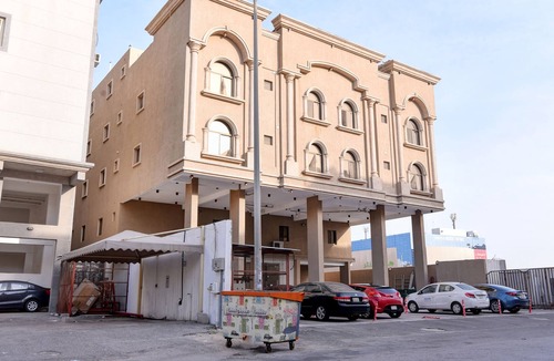 Dammam Apartment | OYO 427 Nujoom Al Sharqia 2