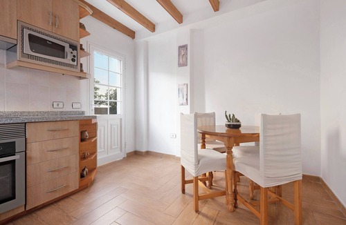 Las Arenas House | Pet-Friendly Vacation Home "Casa Luz" with Sea View, Whirlpool & Wi-Fi