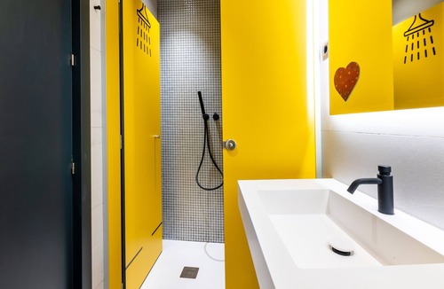 Moncloa-Aravaca Hostel | Petit Hostel Palacio Real
