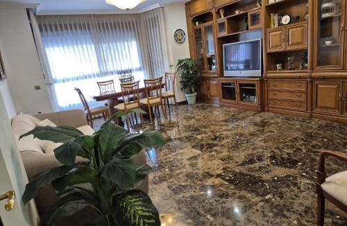 Pobles del Sud Apartment | PINEDO PLAYA y Garaje