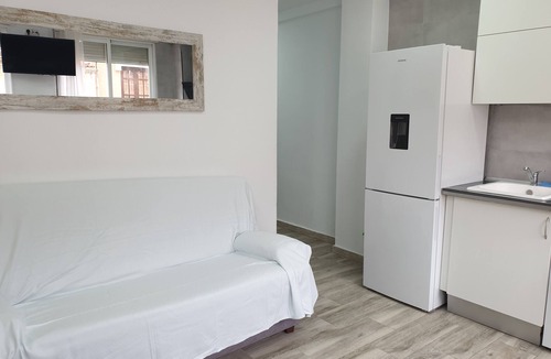 El Cabanyal House | Playa Valencia Apartment, 5min from the beach