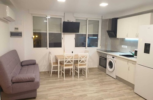 El Cabanyal House | Playa Valencia Apartment, 5min from the beach