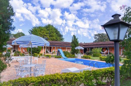 Cambuquira Hotel | Pousada Lua Luana