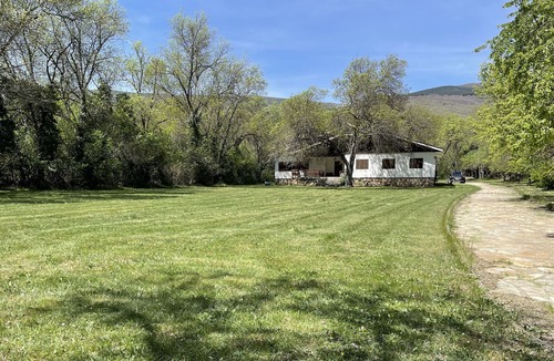 Rascafria Ski Chalet | Preciosa Casa de Campo Para Disfrutar del Valle del Lozoya con un Inmenso Jardín