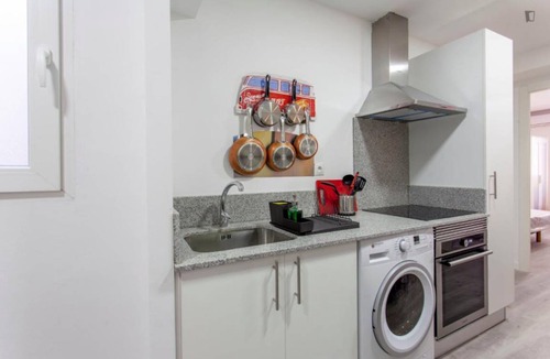 Burjasot Resort | Private room ∙ 1 bedroom ∙ 1 guest