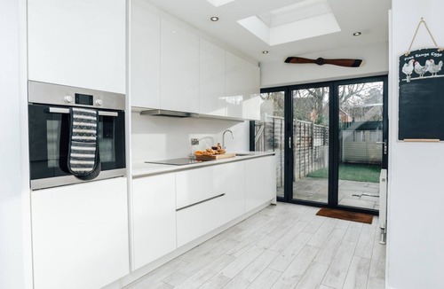 Wargrave House | Propeller House - From 165 Per Night