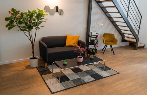 En Corts Apartment | PV Loft Valencia - Modernos y cómodos estudios dúplex cerca a Russafa