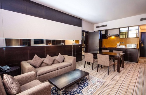 Al Muntazah Hotel | Radisson Blu Hotel Doha