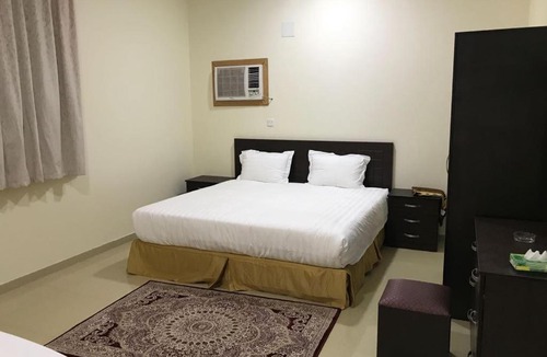 Ha'il Province Apartment | Rafeef Al Shamal رفيف الشمال شقق مخدومه - الحائط