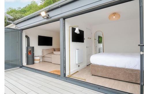 Millendreath House | Refurbished Beach Lodge