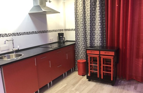 Algeciras Apartment | Romantic loft with JACUZZI