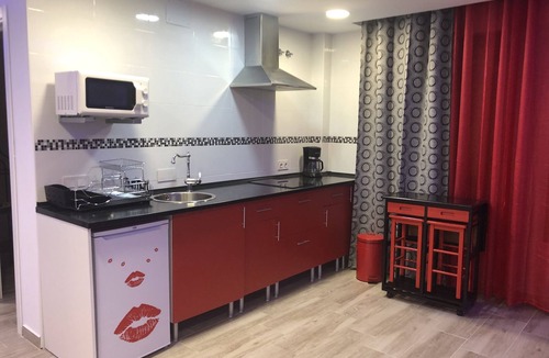 Algeciras Apartment | Romantic loft with JACUZZI