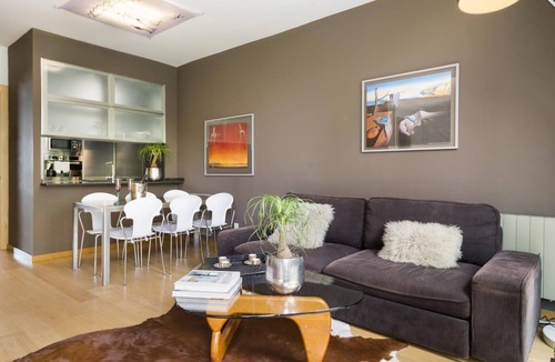 el Fort Pienc Apartment | Rooftop Pools Apartment, by Old Town!