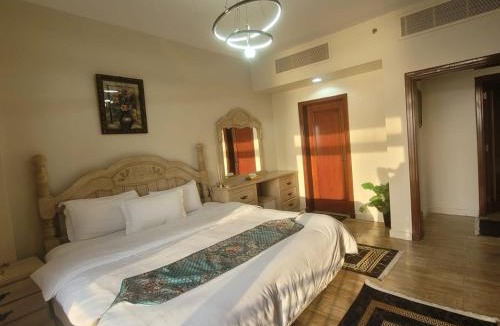Bay La Sun Apartment | Royal Beach Apartment