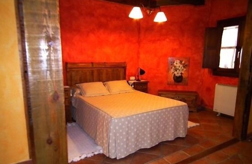 Braojos Cottage | Rural apartment Las Encarnas for 2 people