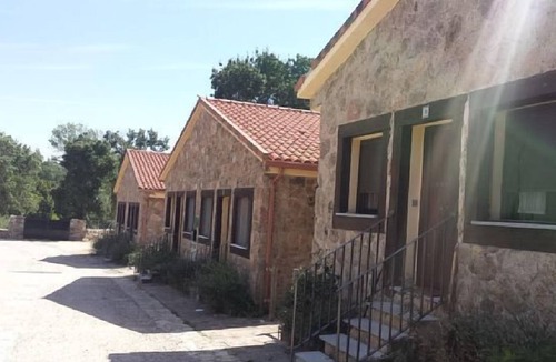 Pinilla de Buitrago Cottage | Rural lodging La Chorrera for 2 people
