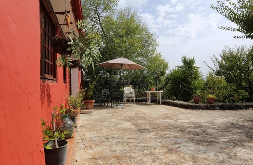 Vega de San Mateo Cottage | Rustic Holiday Cottage La Asomada with Amazing ViewsPerfect for Hik