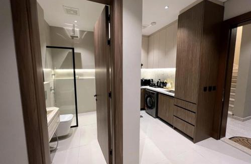 Sari Street Apartment | Sadana