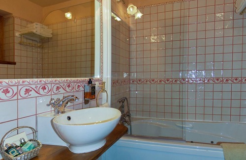 Manjiron Apartment | SAIKA Rural - House QUERCUS, for 4/5 people, Duplex