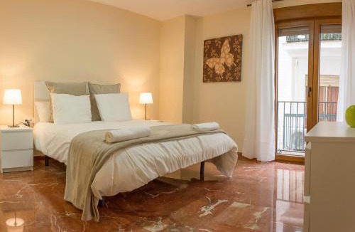 Alfalfa Apartment | San Isidoro Cathedral Deluxe by Valcambre