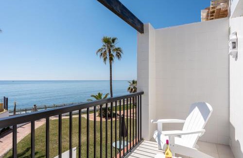 Sitio de Calahonda House | Sea Front Beach House Macarena D