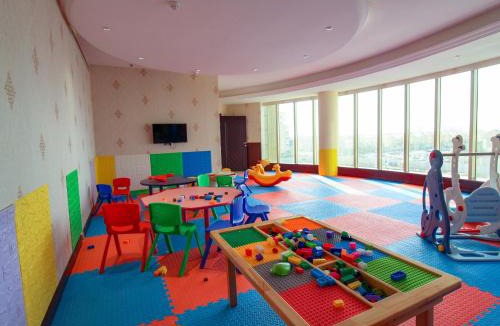 Ash Shati Hotel | Seafront Hotel Al Shatea