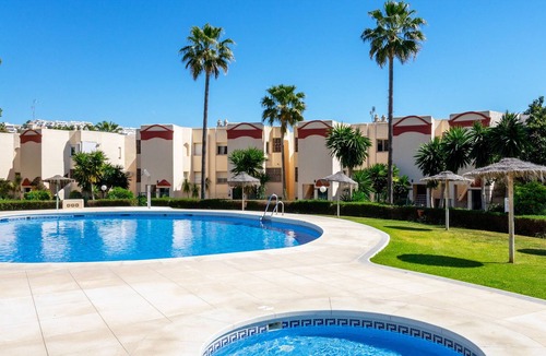 Mijas Apartment | Seaview flat with pool in Mijas Costa Ref 17