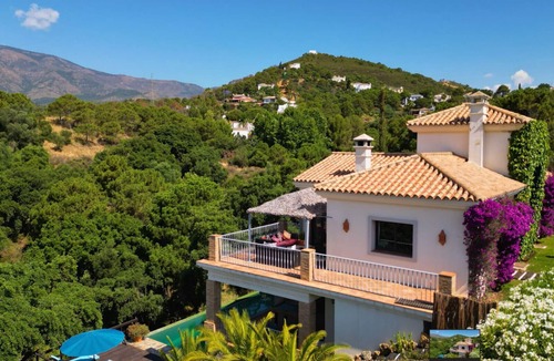 New Golden Mile Villa | Secluded and Unique Villa With Infinity Pool in Peaceful Location