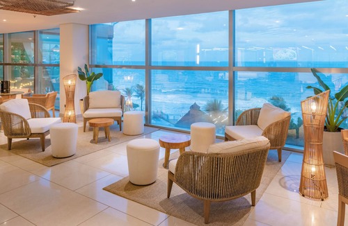 Via Costeira Hotel | SERHS Experience Suites