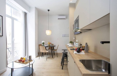 Valencia City Centre Apartment | Singular Stays Mercado Central VIII