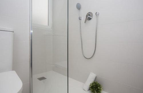 Trinitat Apartment | SingularStays Calderon