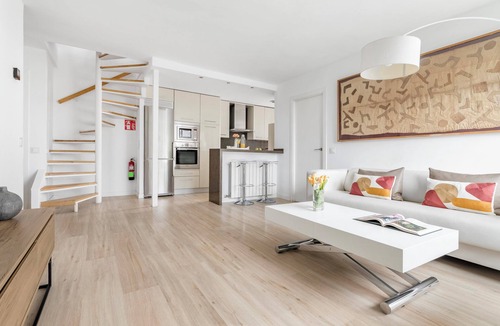 Castillejos Apartment | Smart Cuzco Castellana Penthouse