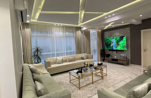 AlUla Villa | Spacious 6-bedroom villa with WiFi and AC in delightful Alula