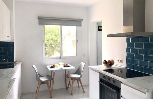 Sitio de Calahonda Apartment | Spacious, sunny, seaview apartment set in lush gardens full size 25m pool