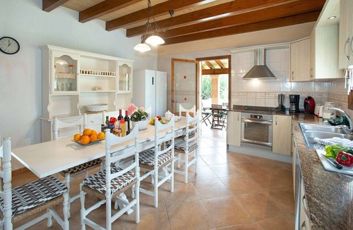 Puerto de Pollensa Villa | Spacious, Well Appointed Villa, A/C, Private Pool, Large Grounds, 10mins to Ancient Towns & Beaches!