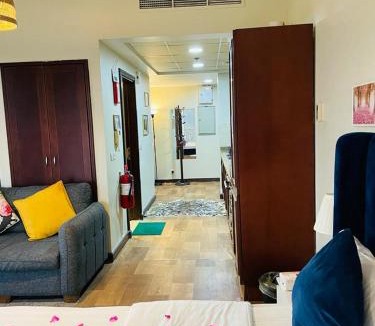 Bay La Sun Apartment | studio marina towers for family