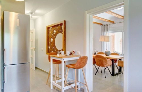 Costa Nova Villa | Stunning private villa for 6 guests with A/C, WIFI, private pool, TV and patio