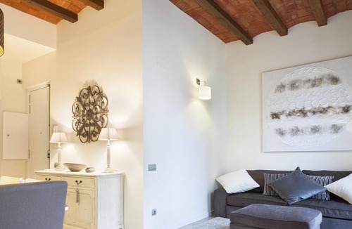 Esquerra de l'Eixample Apartment | Style and confort at the city centre. AC / WiFi