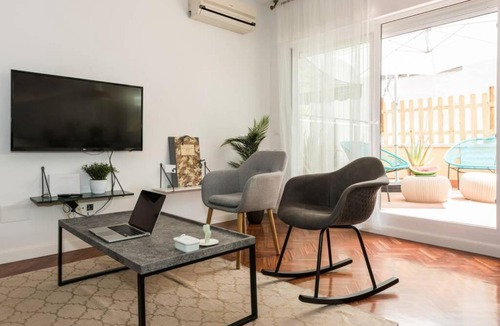 Embajadores Apartment | Stylish 3 BR With Private Terrace In City Center
