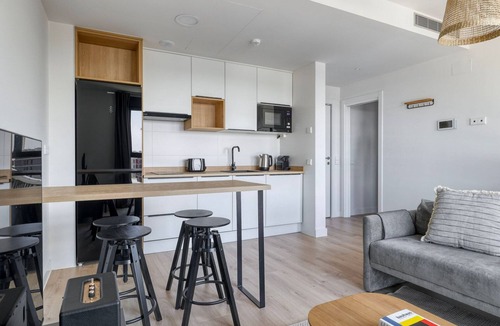 Imperial Apartment | Sunny Imperial 2BR w/Pool, Gym, Sauna & Rooftop, by Blueground