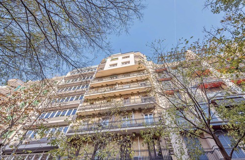 La Nova Esquerra de l'Eixample Apartment | Sweett | Rocafort 302