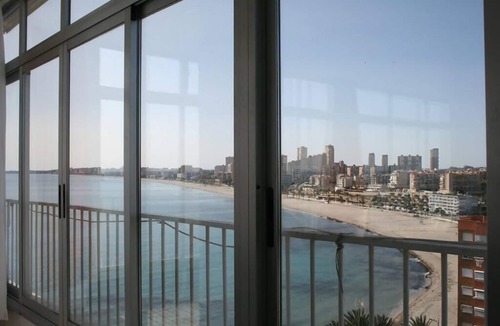 Coveta Fuma Apartment | Tahiti Muchavista, El Campello flat with sea views